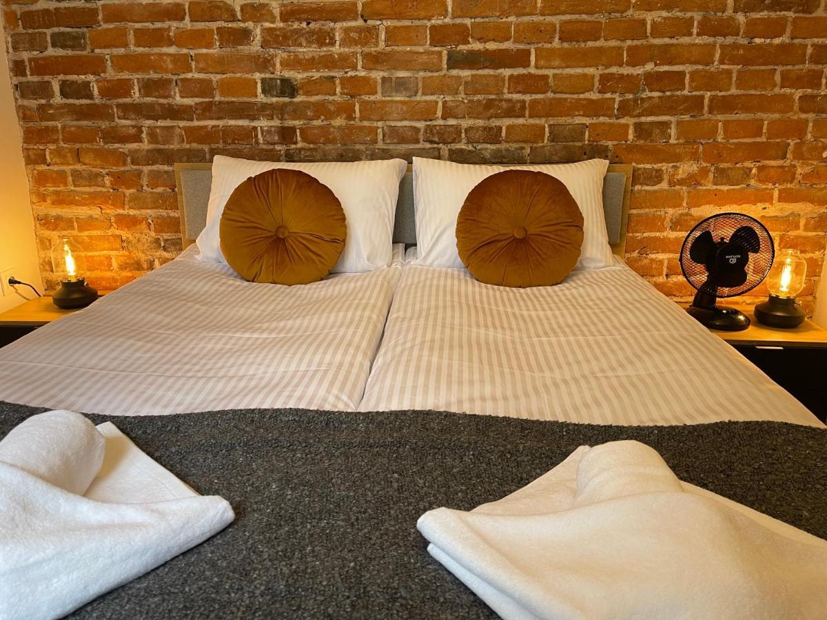 Golden Pearl - Main Square, 100 Sqm, 4 Rooms Krakau Buitenkant foto