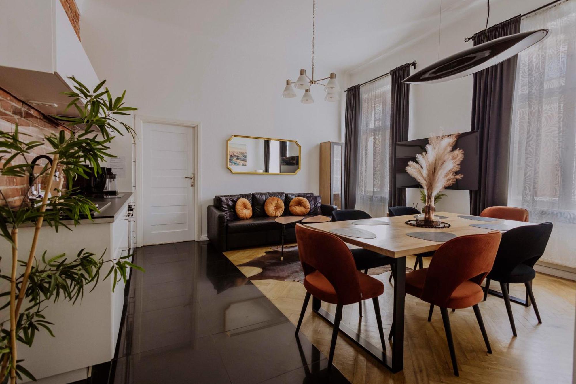 Golden Pearl - Main Square, 100 Sqm, 4 Rooms Krakau Buitenkant foto
