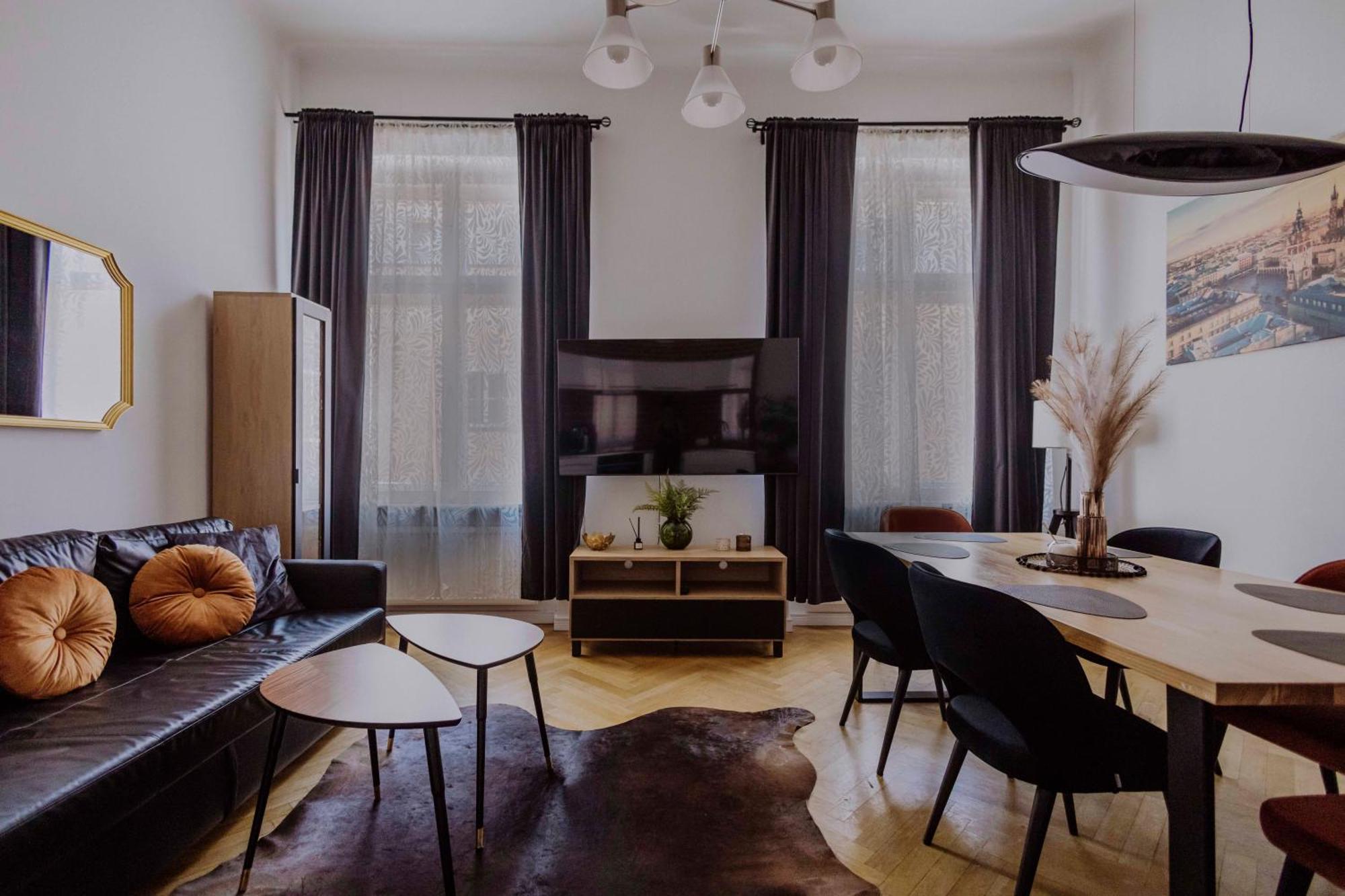 Golden Pearl - Main Square, 100 Sqm, 4 Rooms Krakau Buitenkant foto