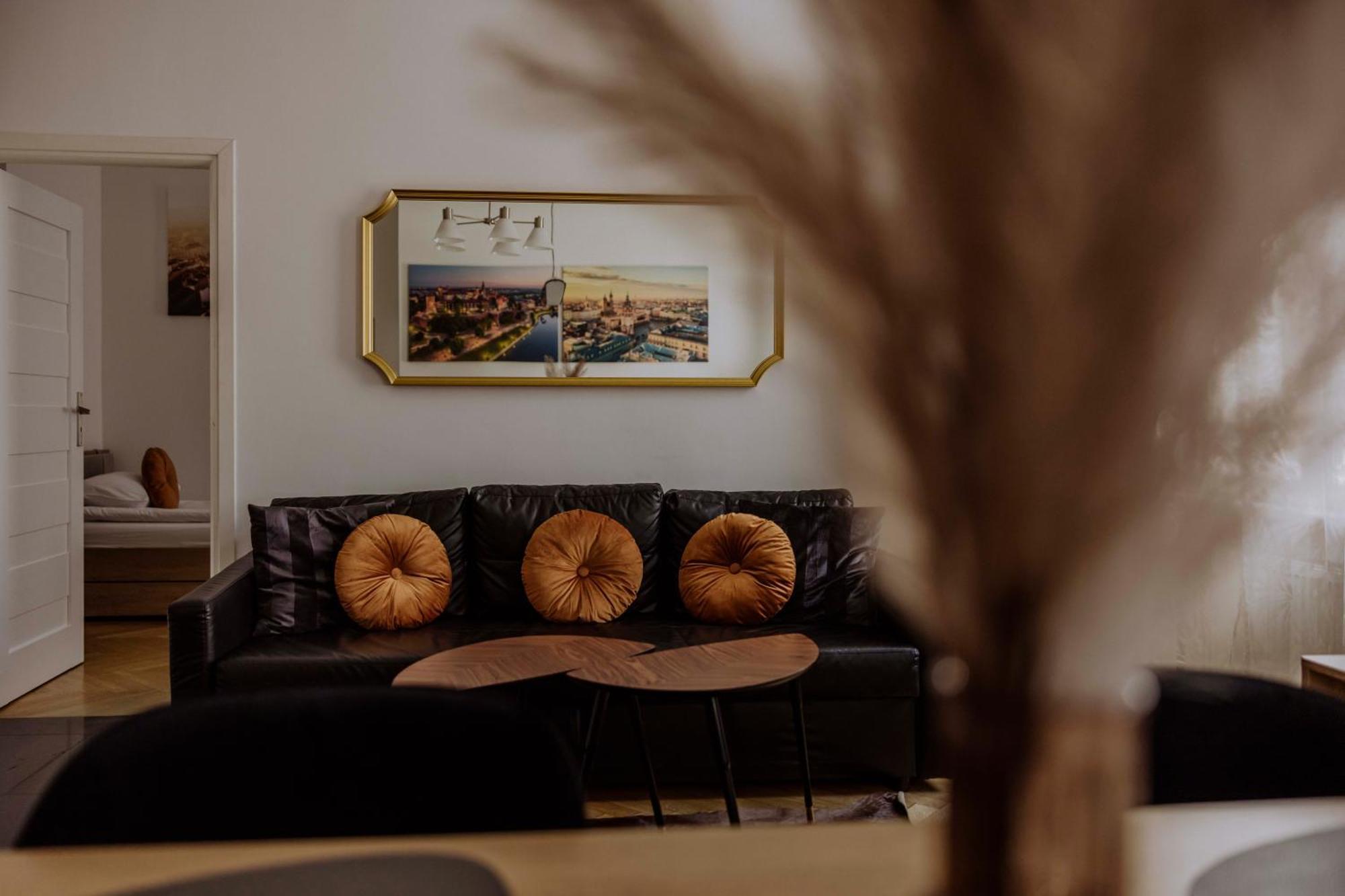 Golden Pearl - Main Square, 100 Sqm, 4 Rooms Krakau Buitenkant foto