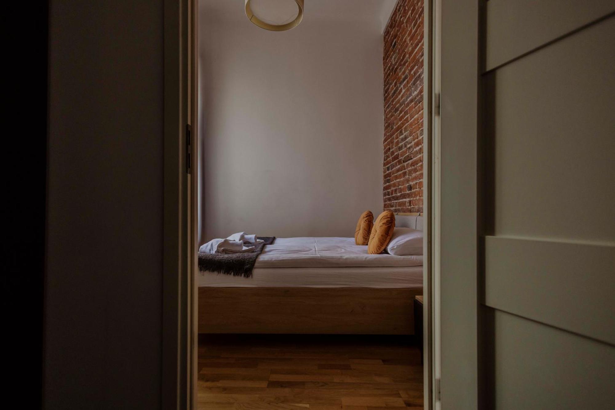 Golden Pearl - Main Square, 100 Sqm, 4 Rooms Krakau Buitenkant foto
