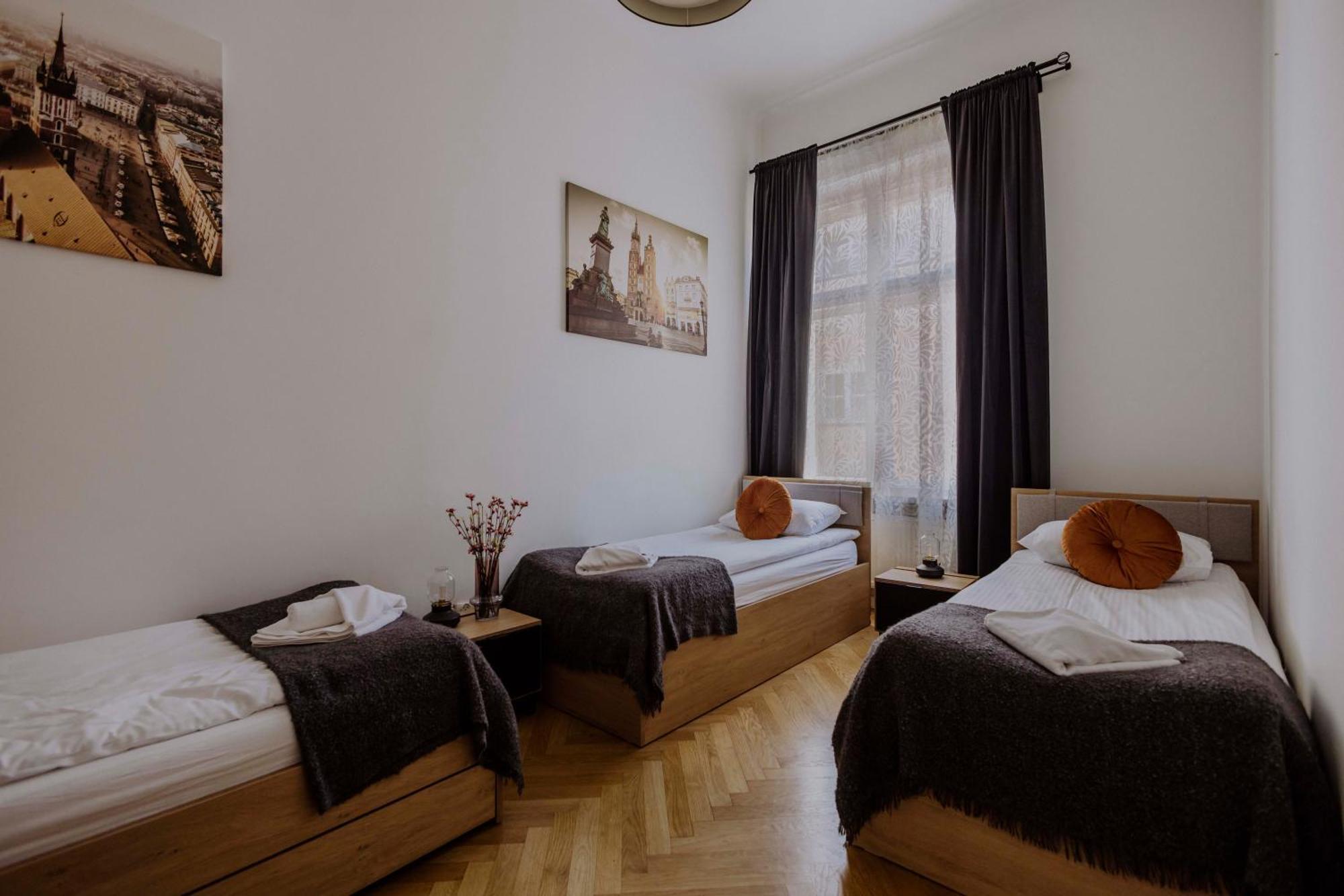 Golden Pearl - Main Square, 100 Sqm, 4 Rooms Krakau Buitenkant foto