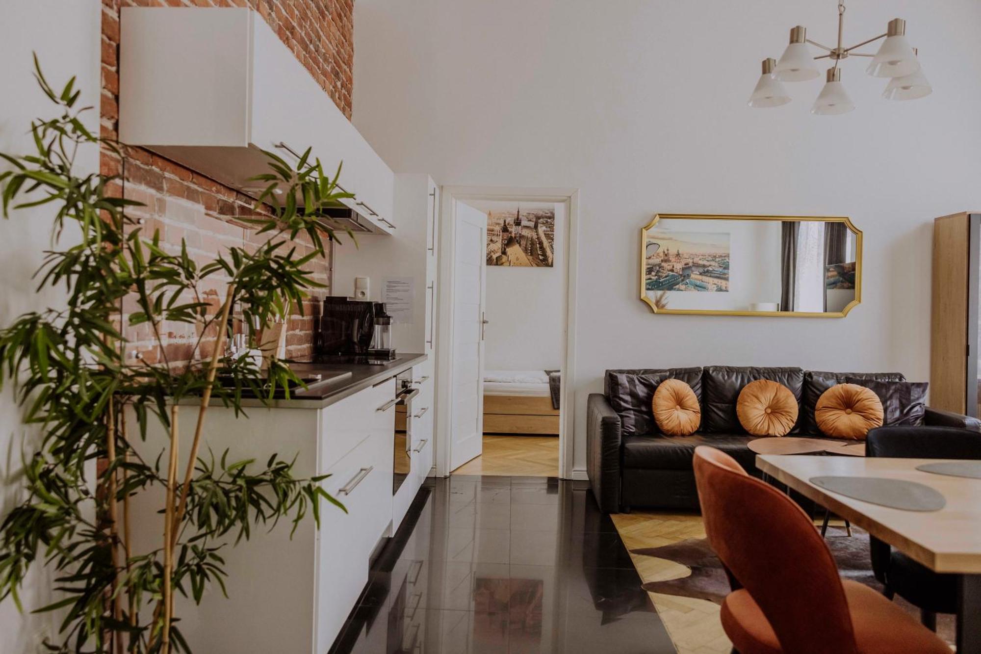 Golden Pearl - Main Square, 100 Sqm, 4 Rooms Krakau Buitenkant foto
