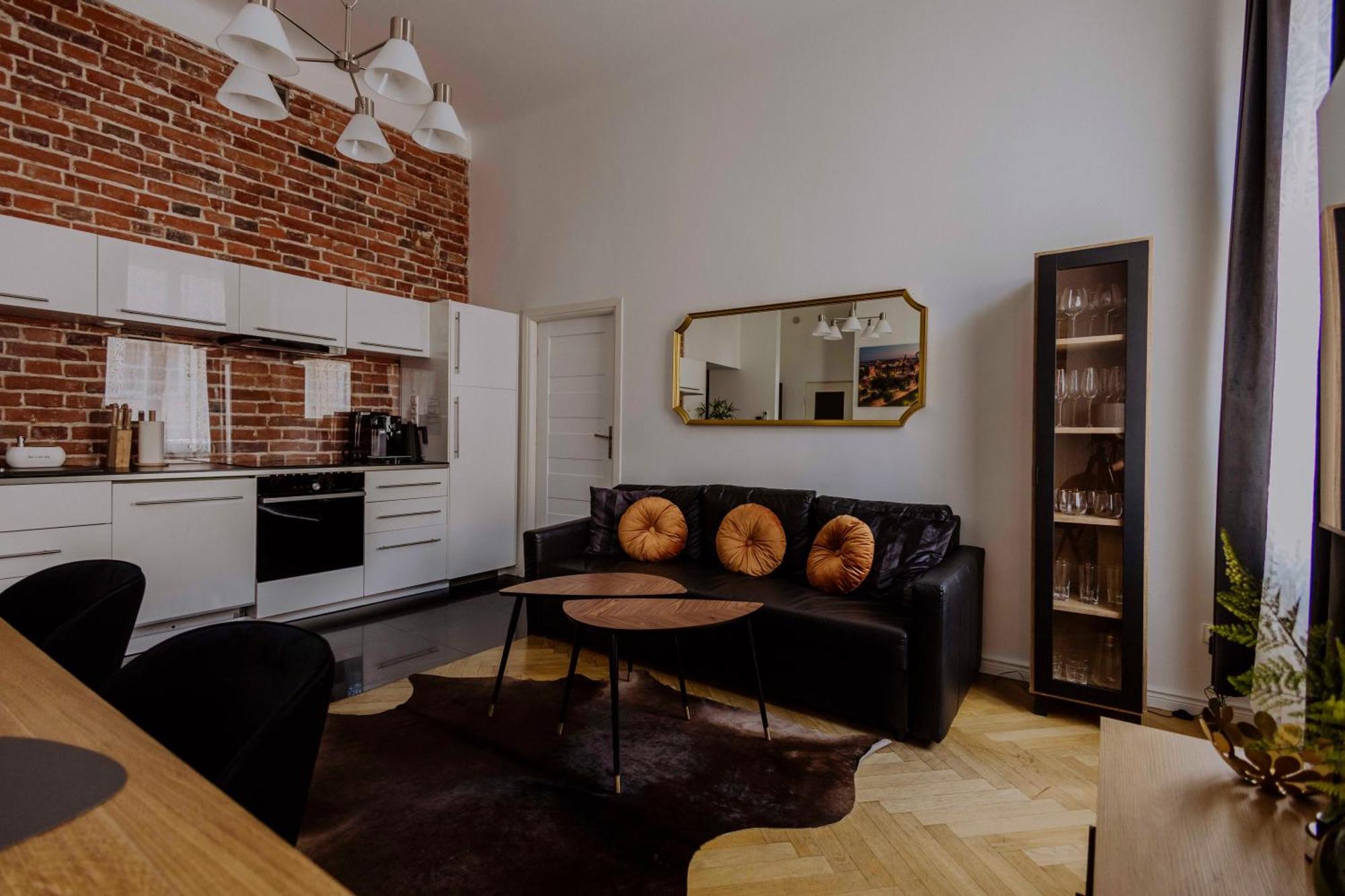 Golden Pearl - Main Square, 100 Sqm, 4 Rooms Krakau Buitenkant foto